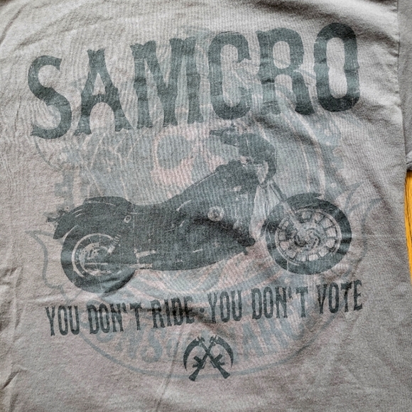Sons Of Anarchy Short Sleeve T Shirt Men’s Size M Black Grunge Faded Grey - Picture 2 of 7